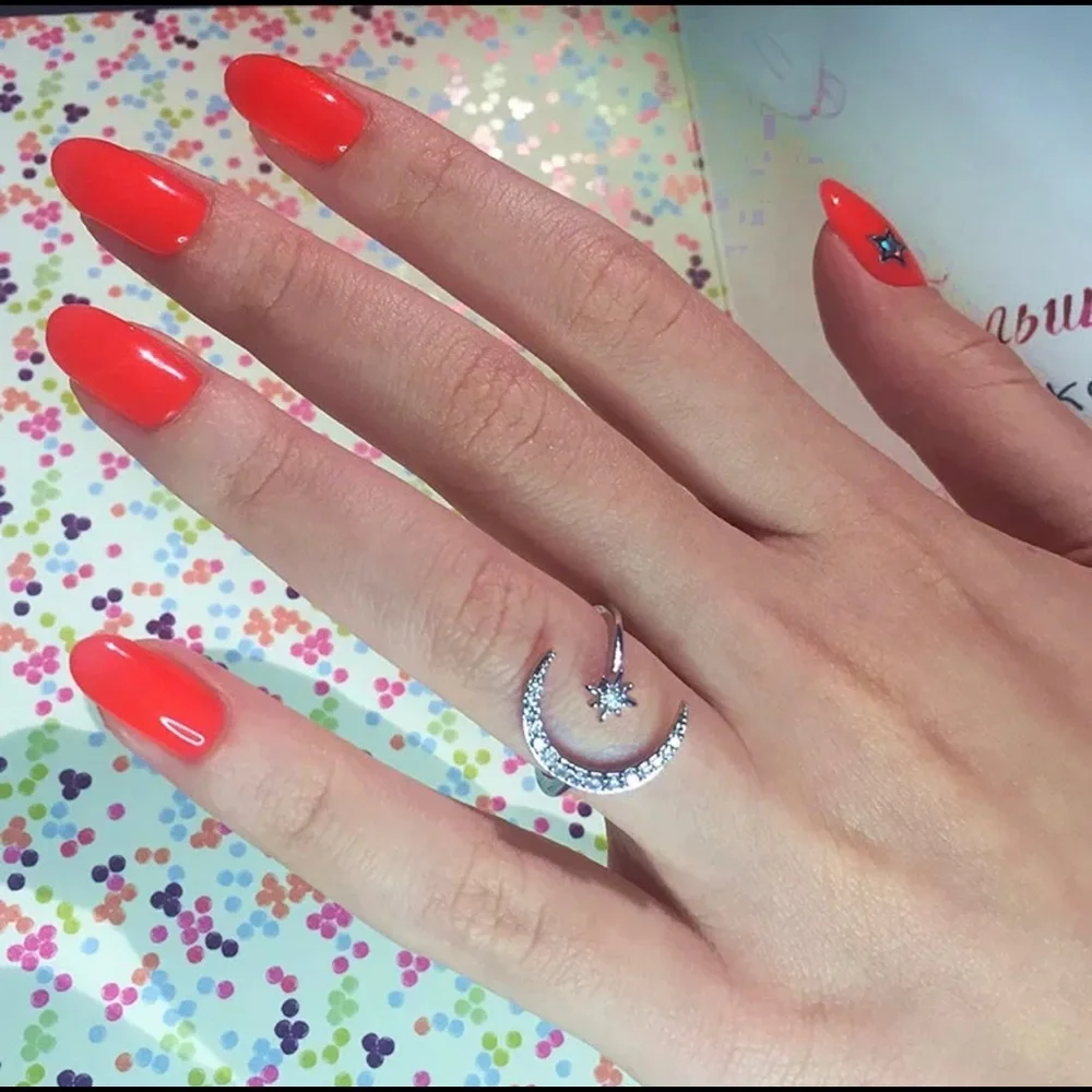 Stylish Moon and Star Adjustable Ladies .925 Silver Decor Cuff Ring